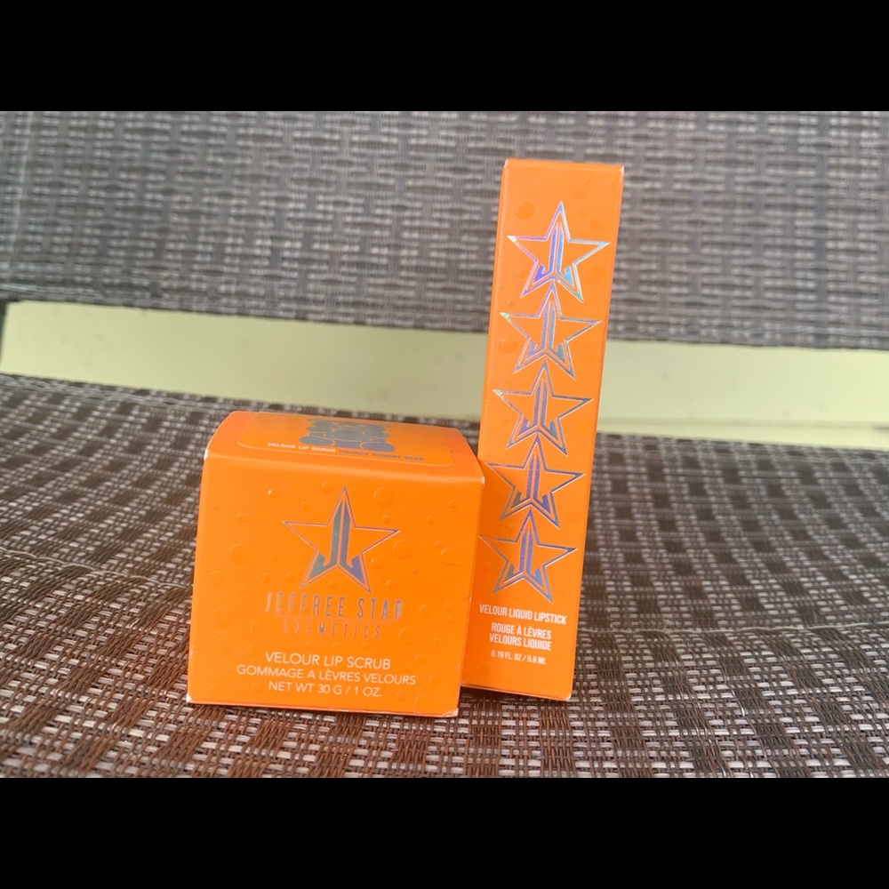 Jeffree Star Lip Scrub & Velour Liquid Lipstick